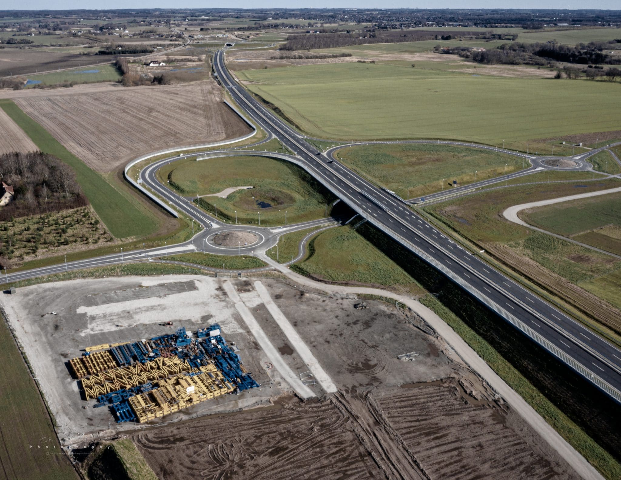Photograph from Crown Princess Mary's Bridge where equipment is placed.